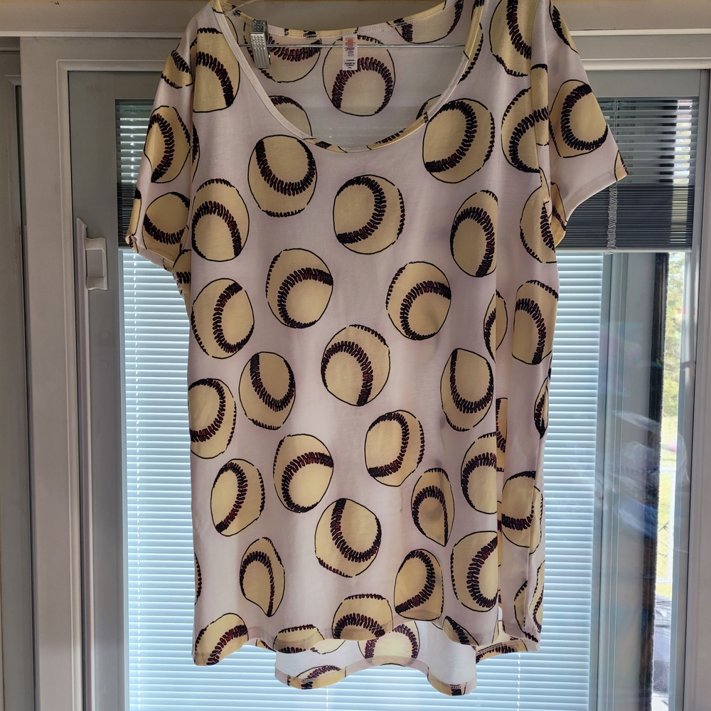 LuLaRoe Cream Short Sleeve Top with Yellow Baseball Dot Print